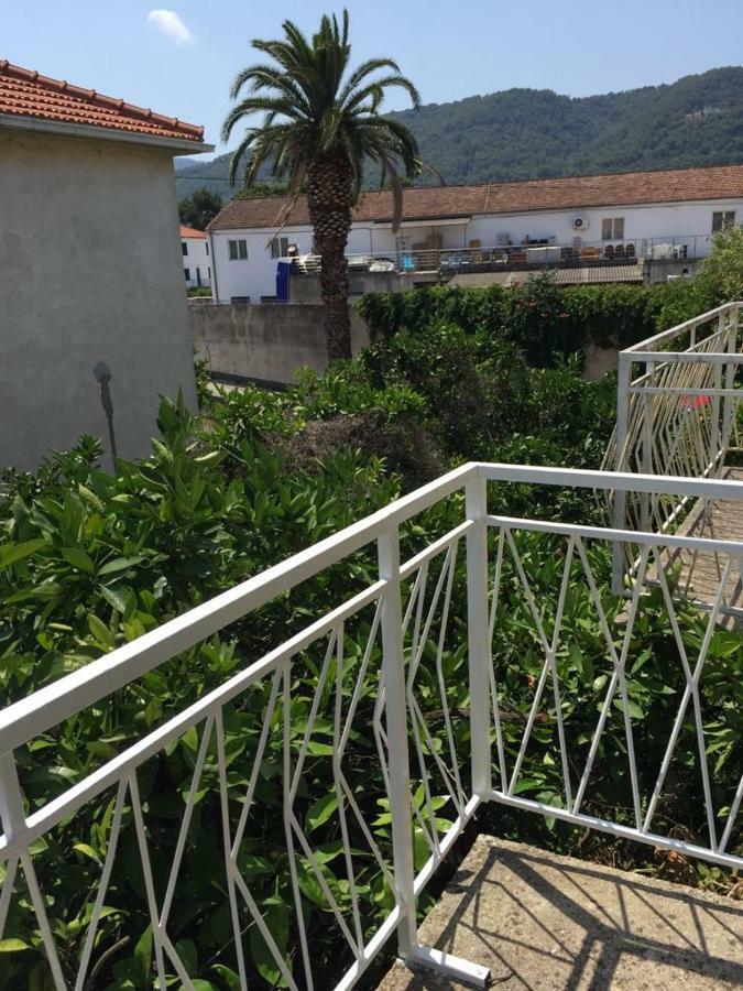 Apartman Lorena Stari Grad  Dış mekan fotoğraf