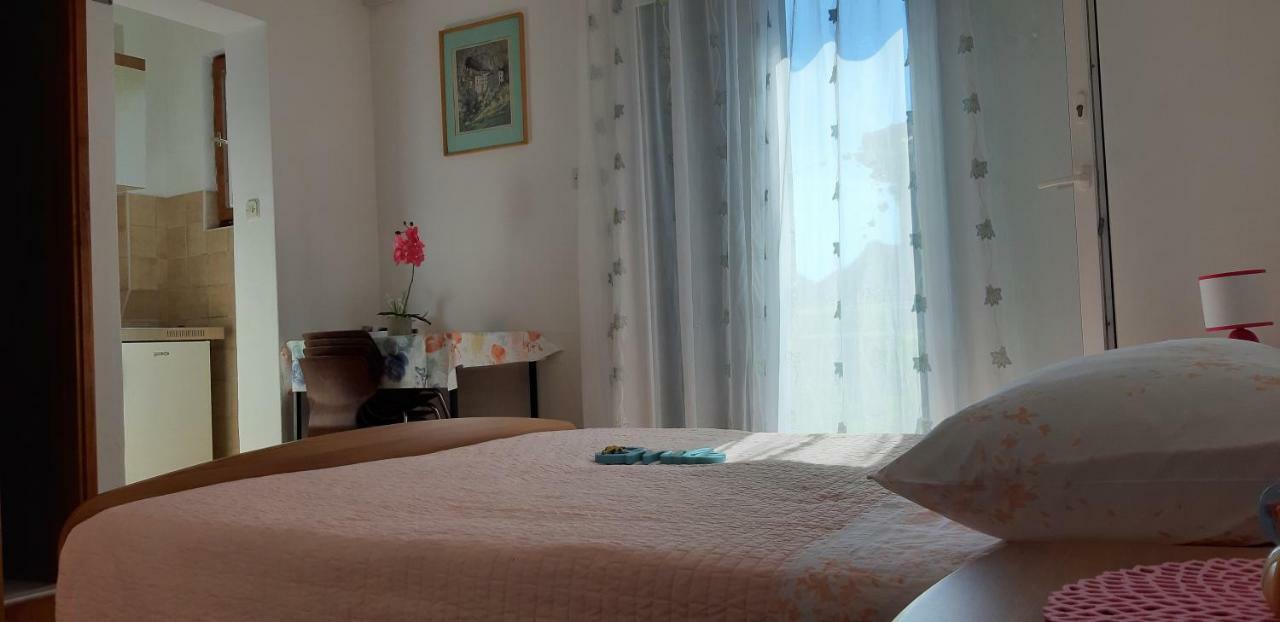 Apartman Lorena Stari Grad  Dış mekan fotoğraf